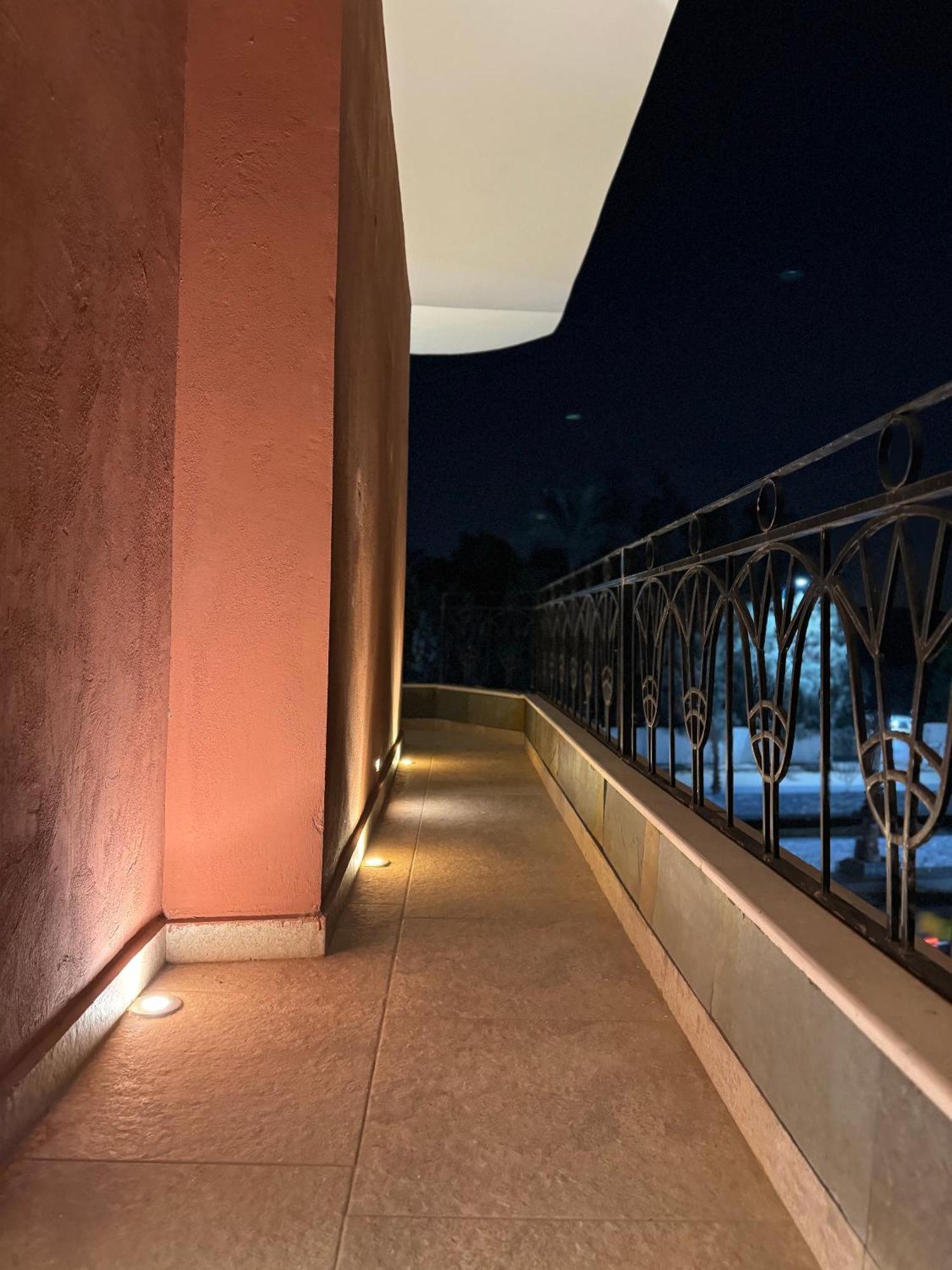 Almas Pyramids View Hotel Kafret el-Gabal Extérieur photo