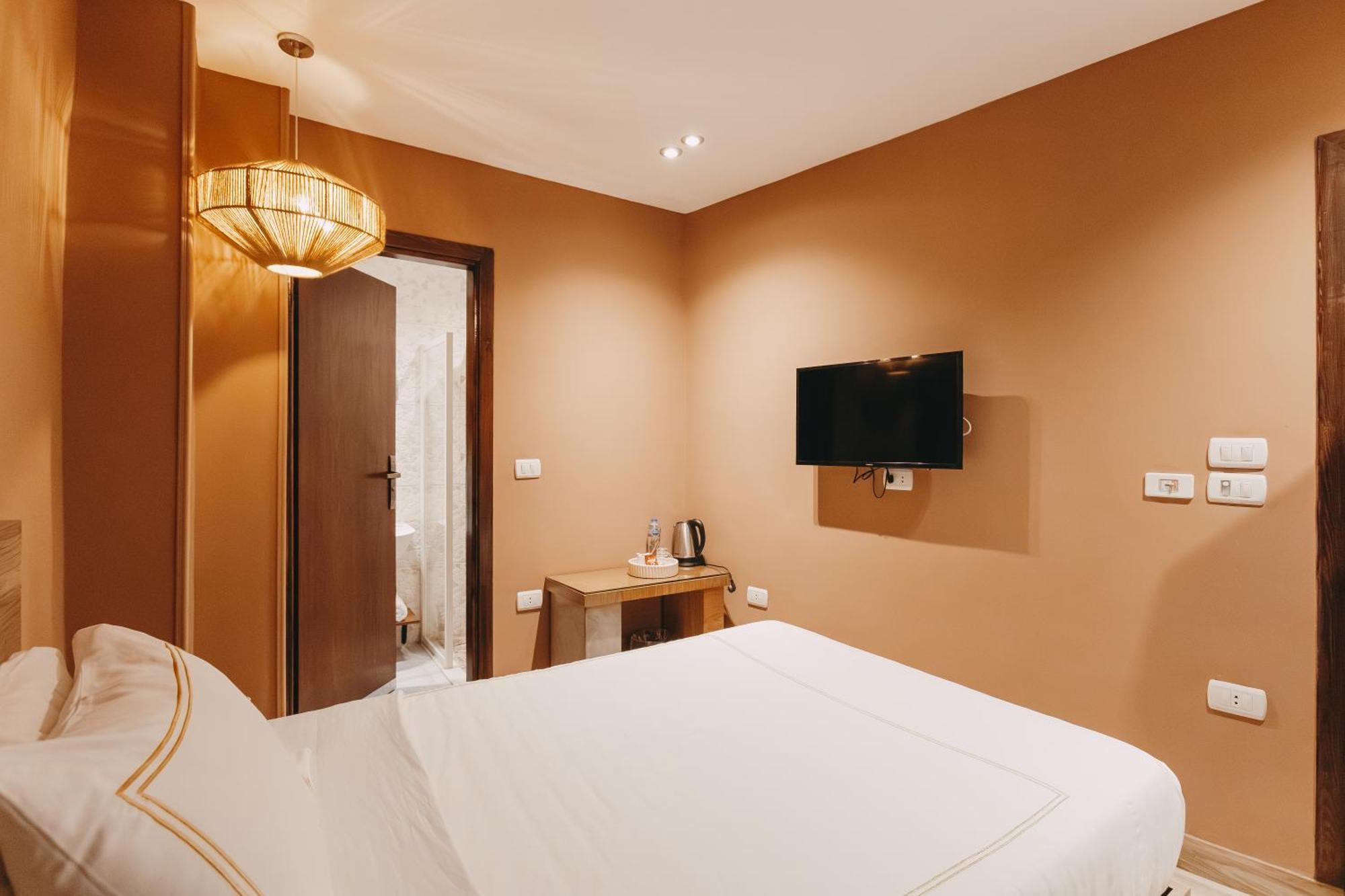 Almas Pyramids View Hotel Kafret el-Gabal Extérieur photo