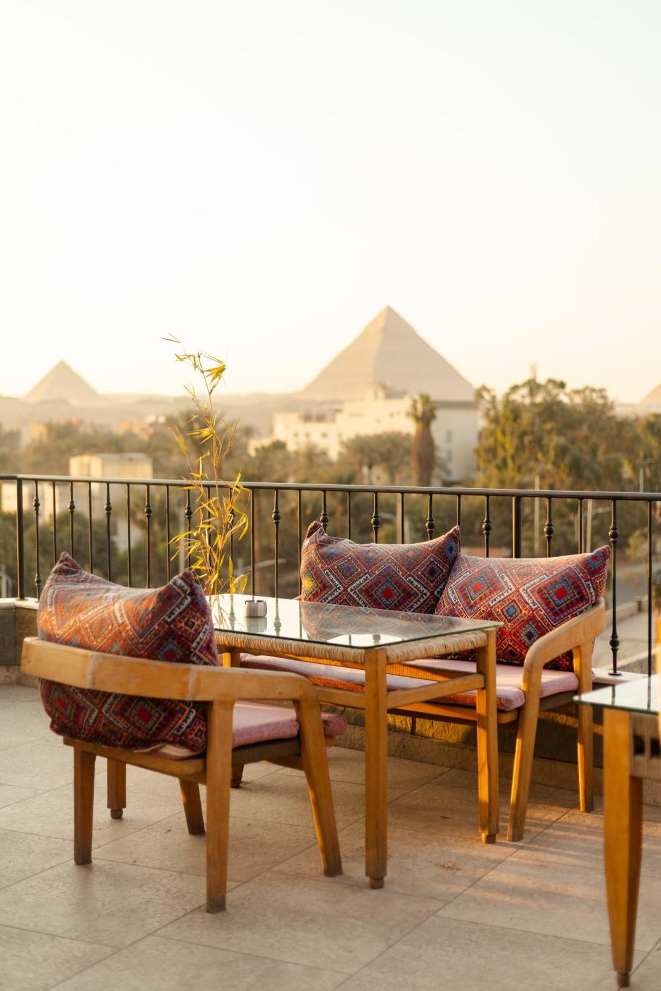 Almas Pyramids View Hotel Kafret el-Gabal Extérieur photo