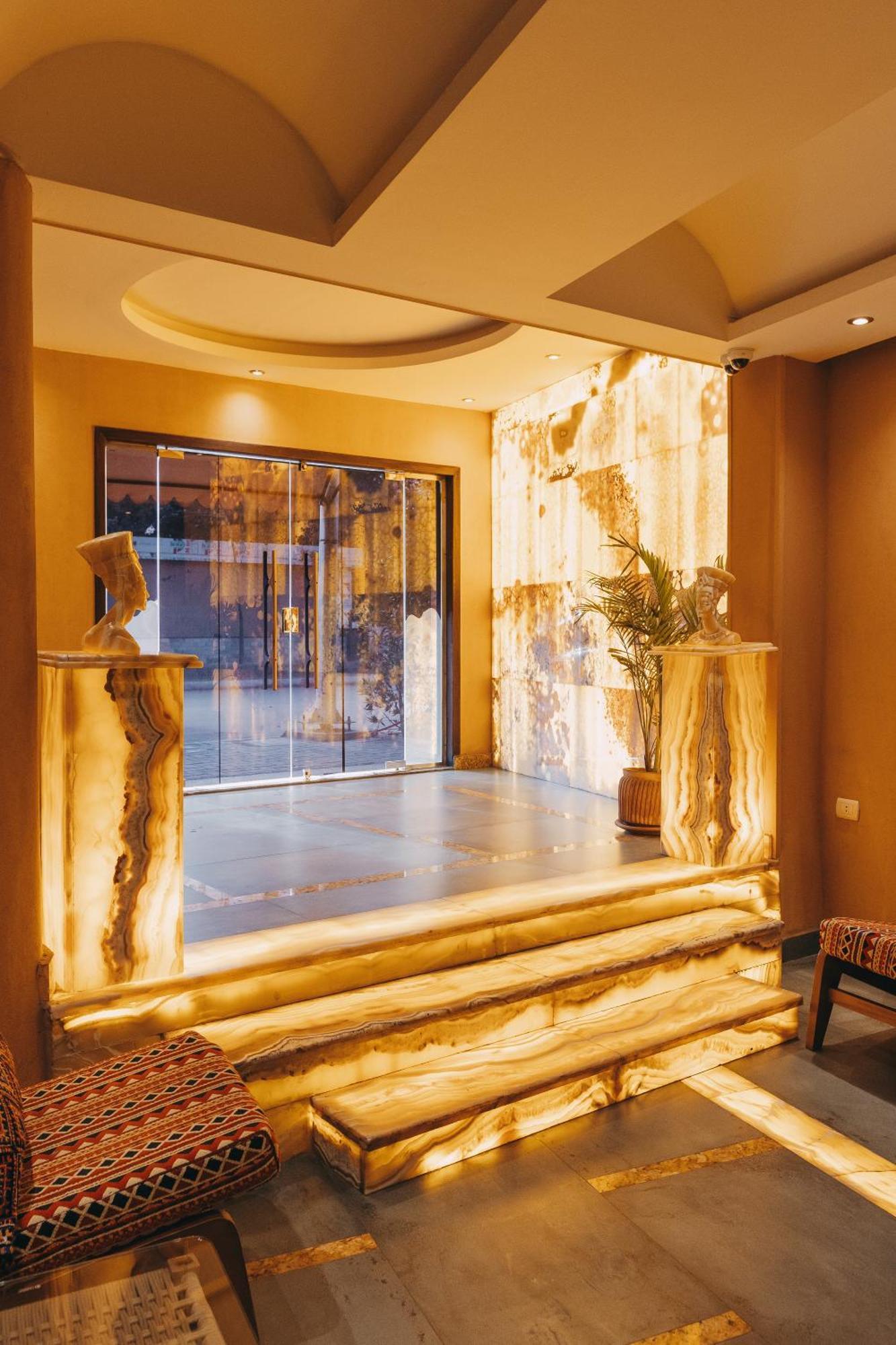 Almas Pyramids View Hotel Kafret el-Gabal Extérieur photo