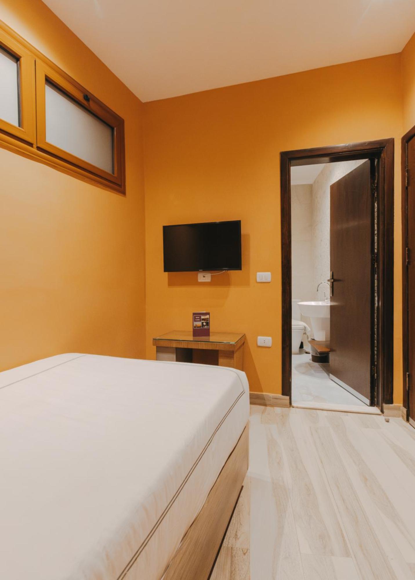 Almas Pyramids View Hotel Kafret el-Gabal Extérieur photo